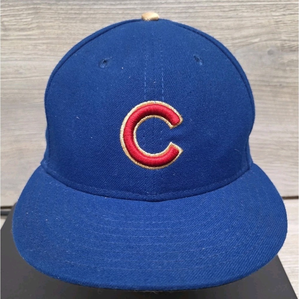 New Era 59FIFTY Chicago Cubs Fitted Hat 7 1/4 on-Field Hat World Series 2016 H2